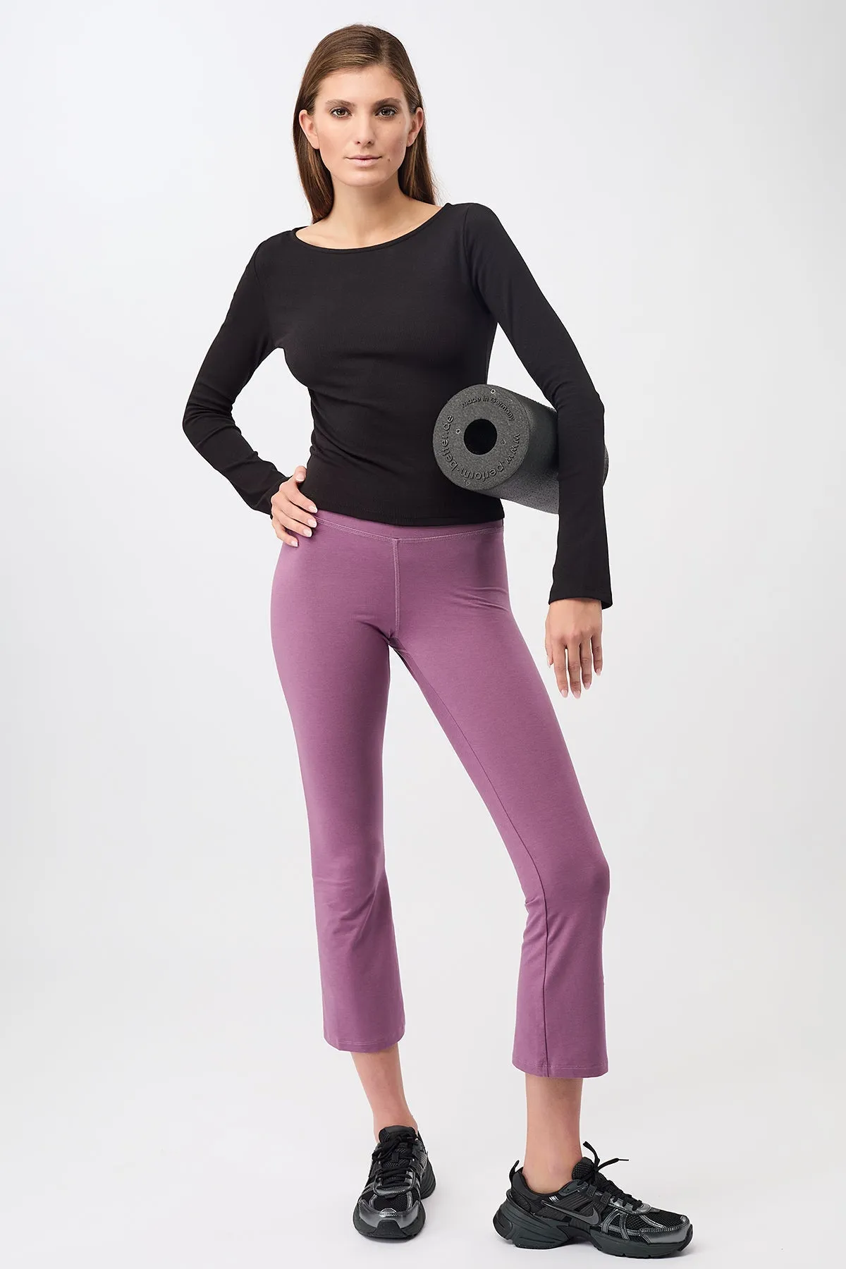 Cropped Flared Pants Grape