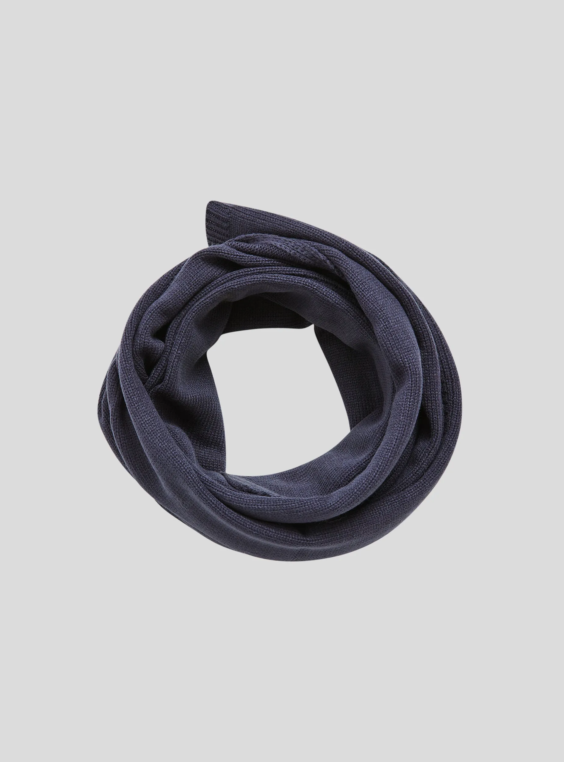 Man Scarves/Foulard