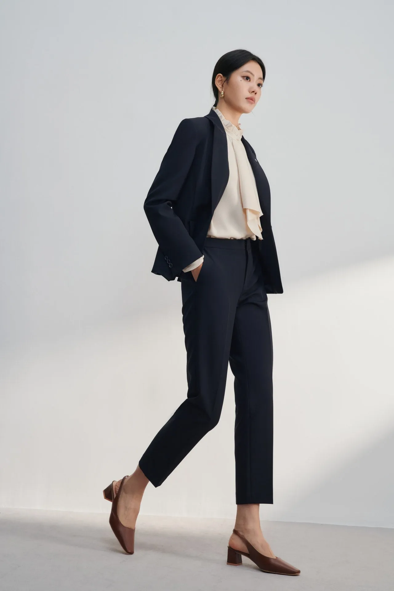 Multi-Way Stretch Suit Blazer