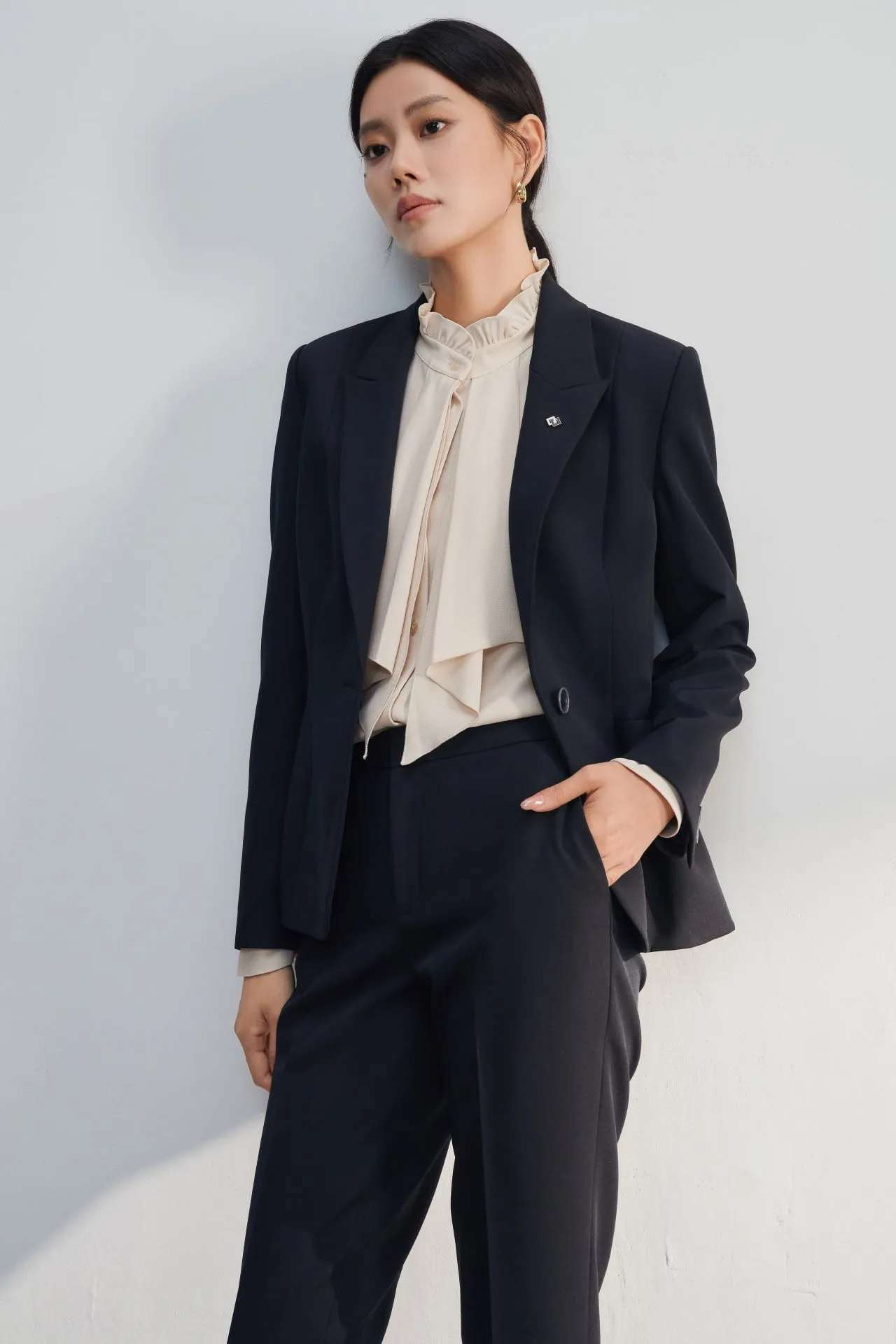 Multi-Way Stretch Suit Blazer