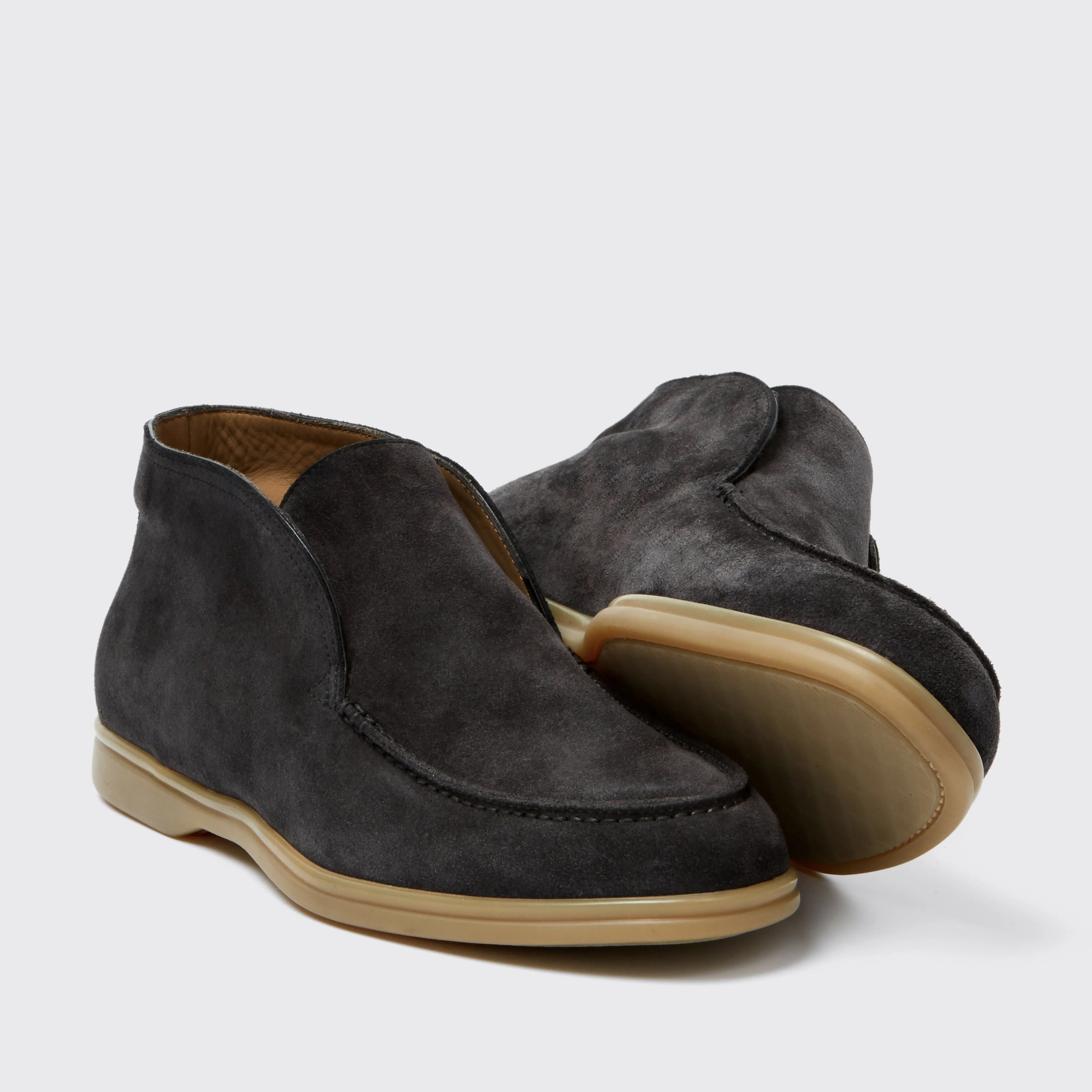 Tower Suede Charcoal